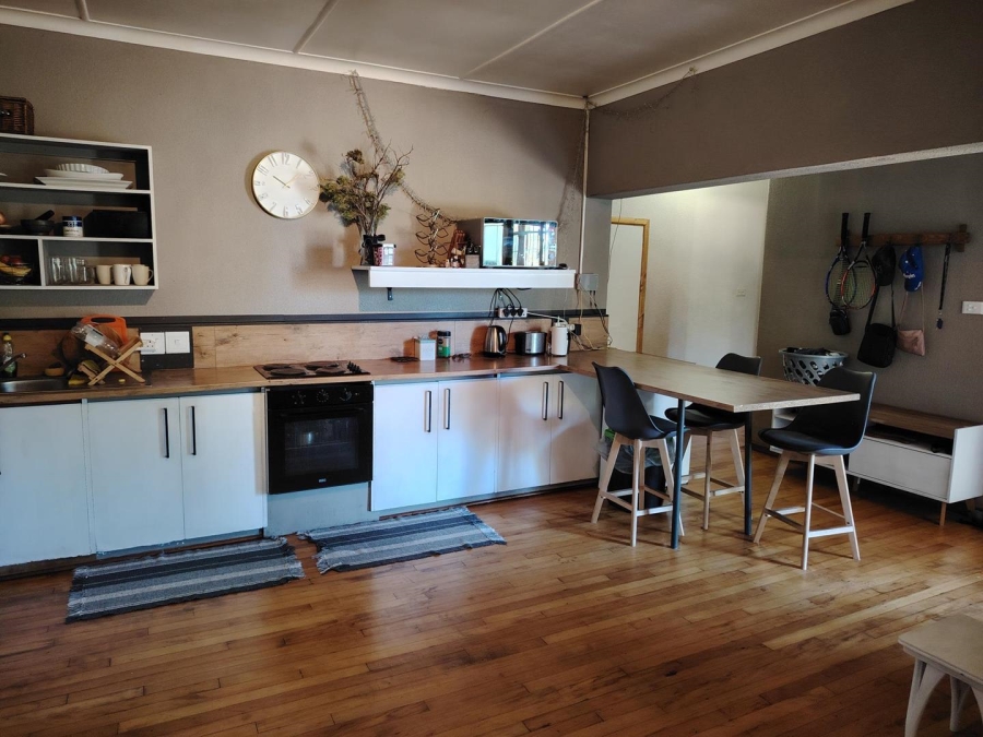 To Let 4 Bedroom Property for Rent in Chrismar Western Cape